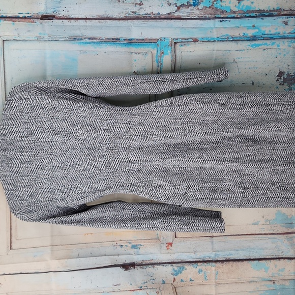 Athleta Gray Long Sleeve Dress - Picture 6 of 9